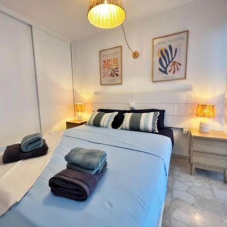 Magnifico Y Amplio Apartamento Con Terraza Фуeнхирола Екстериор снимка