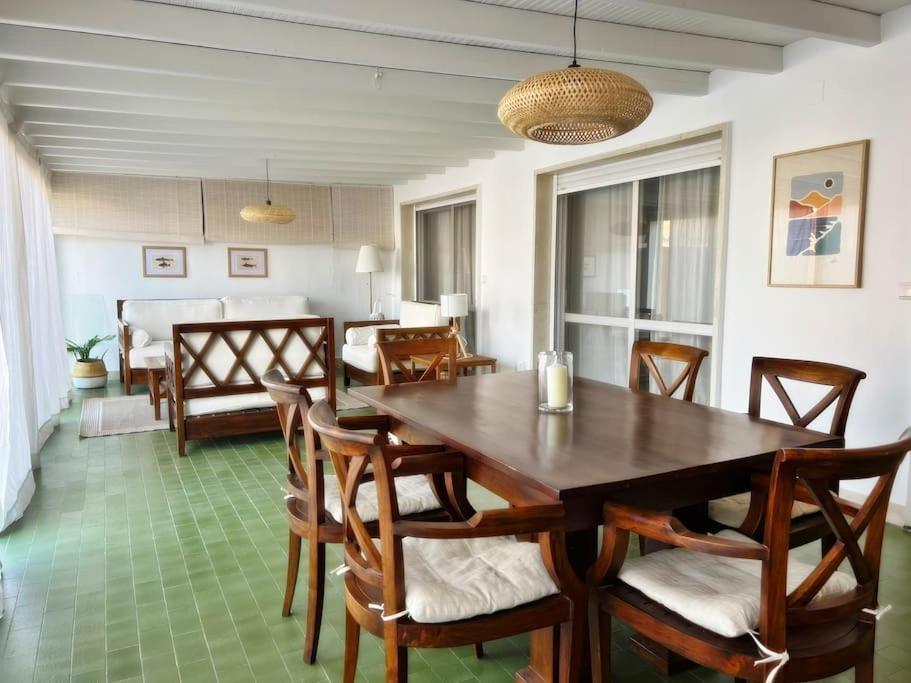 Magnifico Y Amplio Apartamento Con Terraza Фуeнхирола Екстериор снимка